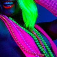 UV Neon Pearls 2 